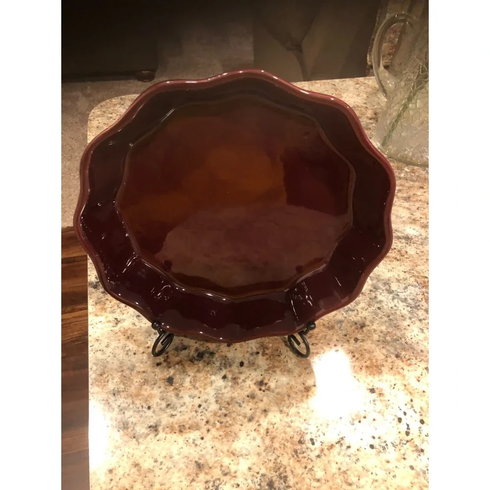 Vintage Wine Colored Scalloped Edge Pie Plate 9.5